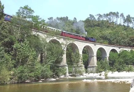 Steam Spectacular In France